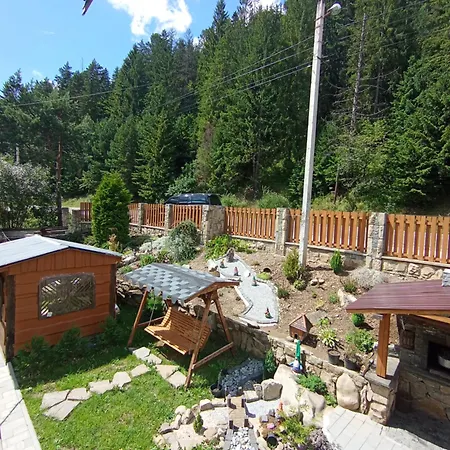 度假居 шепіт лісу *